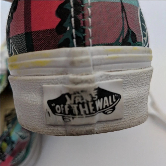 EUC WOMENS VANS - Picture 4 of 8